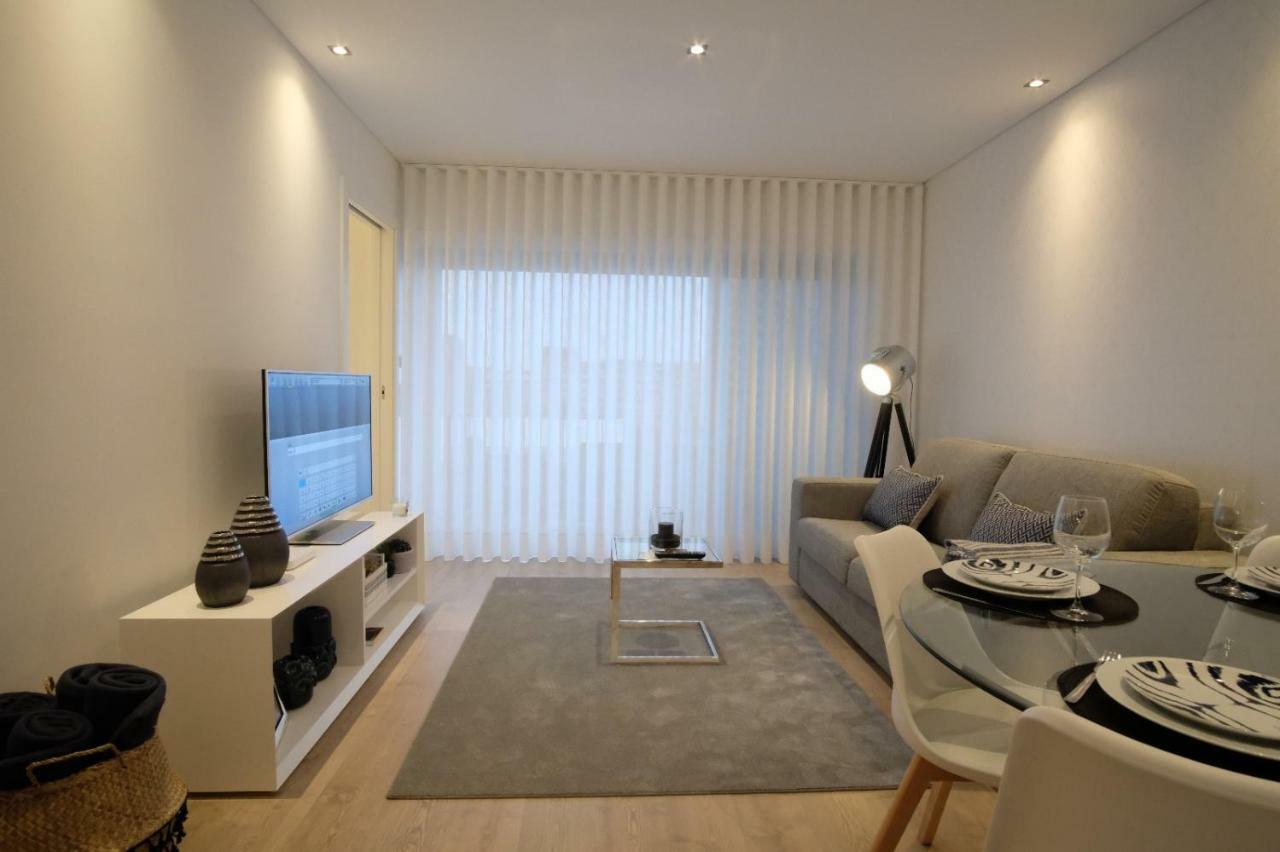 Aveiro 5 Estrelas Palace Apartment Exterior photo