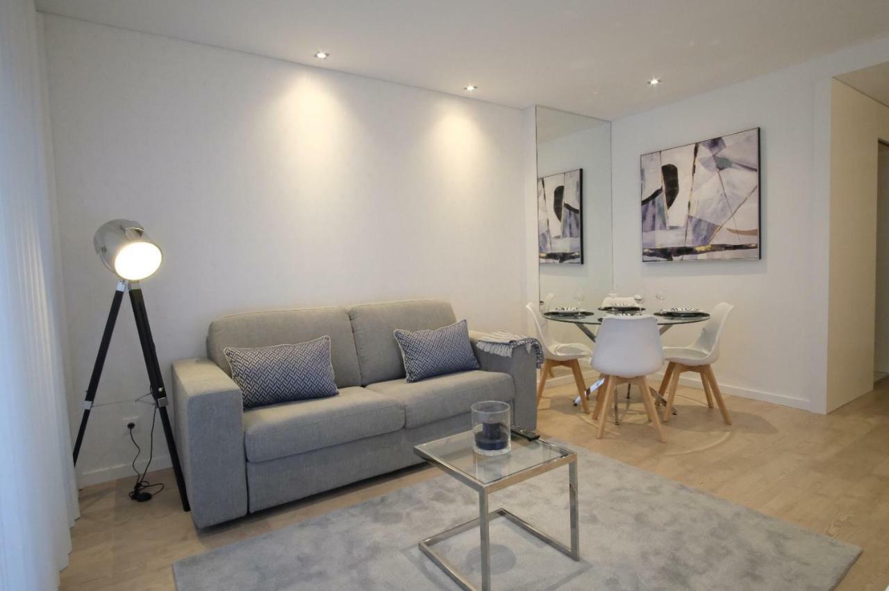 Aveiro 5 Estrelas Palace Apartment Exterior photo